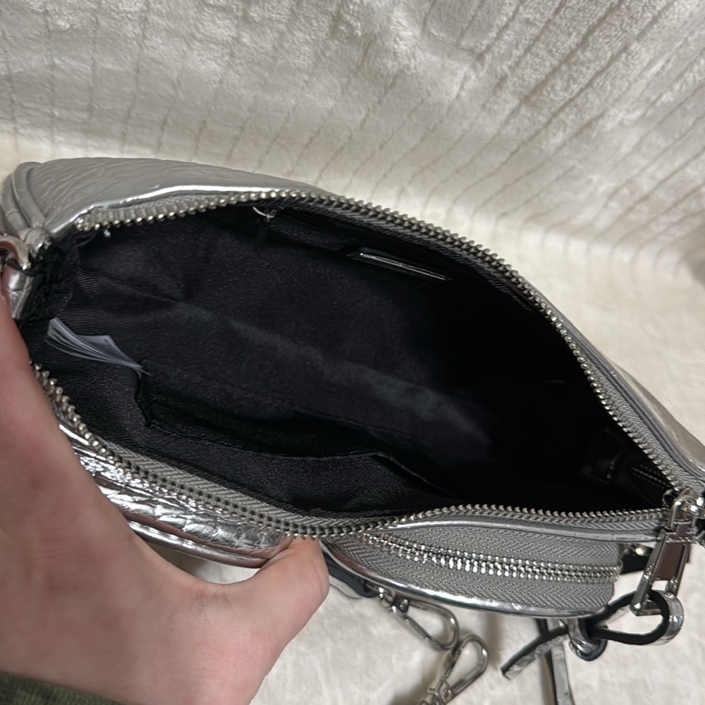 Aldo Silver Metallic Multi Purpose Crossbody Bag - Picture 7 of 11
